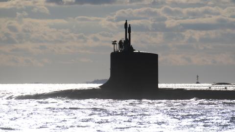 SS Delaware makes its way down the Thames River and past the City of New London after departing Submarine Base New London in Groton, Connecticut, on Monday, November 28, 2022. (US Navy vid DVIDS)