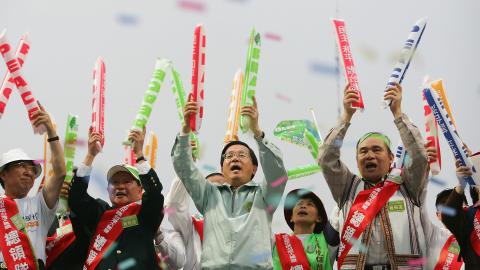 Taiwanese President Chen Shui-bian participates in a rally to protest against the Anti-Secession Law on March 26, 2005, in Taipei, Taiwan. (Photo by Andrew Wong/Getty Images)