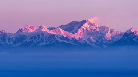 Kangchenjunga at sunrise (Picture credit: Alexander W Helin)