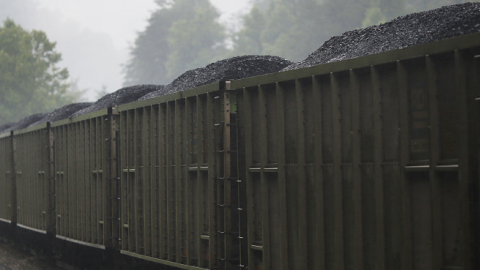 A CSX Transportation coal train parked on June 3, 2014 in Printer, Kentucky. (Luke Sharrett/Getty Images)