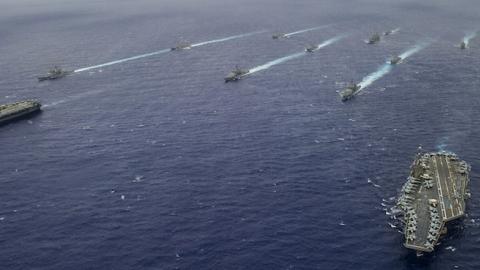 (U.S. Navy photo by Mass Communication Specialist 3rd Class Paolo Bayas/Released)