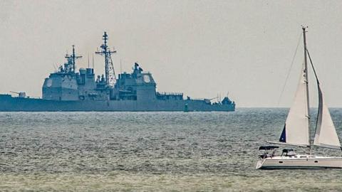 As the U.S. Navy grapples with losing many of its cruisers in the coming years, it's looking to kick off a major effort to move forward on its next-generation of large surface combatant.