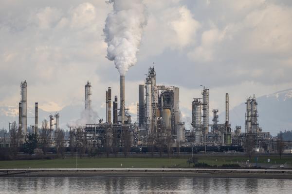 The Marathon Anacortes Refinery on March 8, 2022, in Anacortes, Washington. (David Ryder/Getty Images)