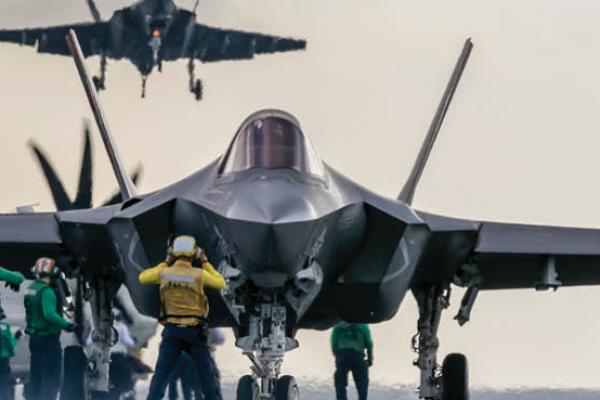 An F-35C on the USS George Washington during VFA-101 Squadron Carrier Qualifications on August 14, 2016. (Todd R. McQueen)